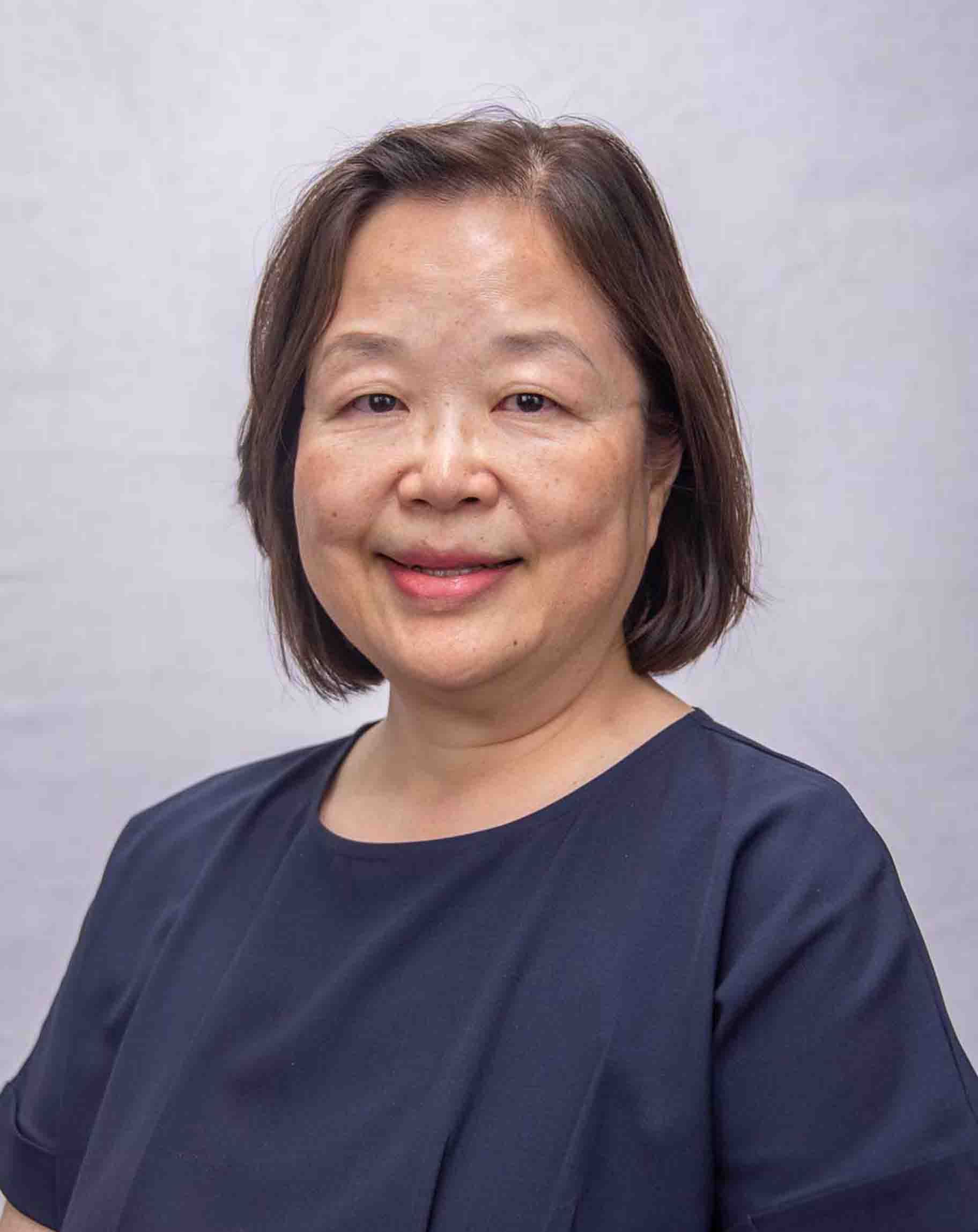 ELAINE KIM