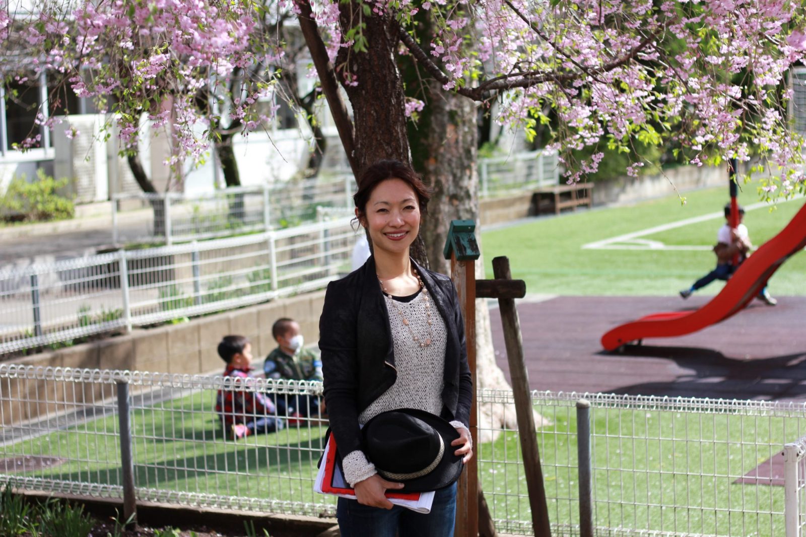 Introducing Ms. Holderman - Aoba-Japan International School